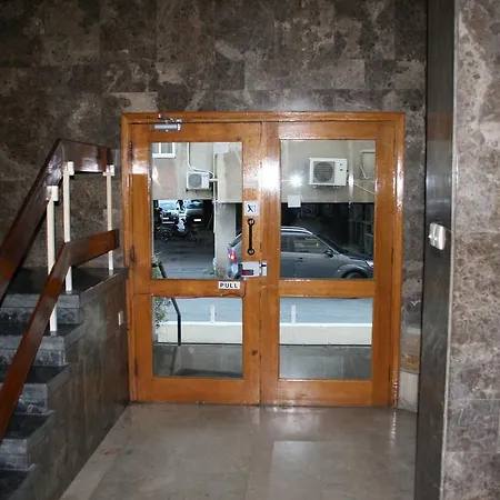 Express Court *