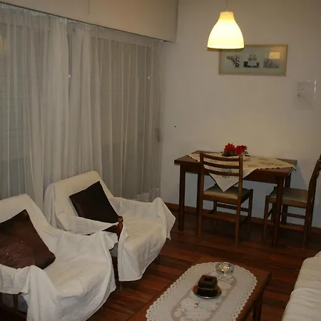 Express Court Apartmán *